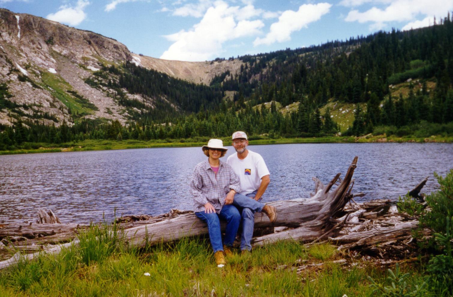 Photo of Tom & Lynda Plymate at Browns Lake, Colorado, August 1997